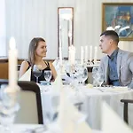 タトラ 4*