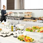 タトラ ホテル 4*