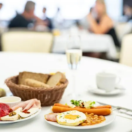 Tatra Hotel 4*