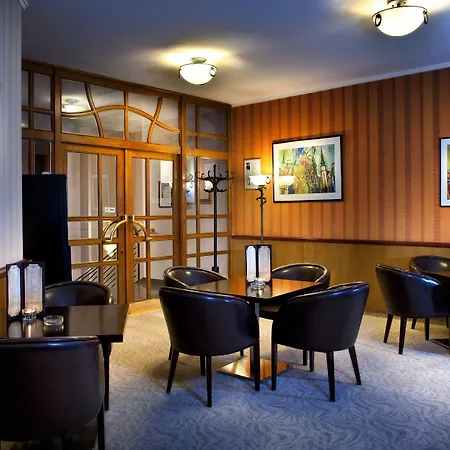 Tatra 4* Bratislava