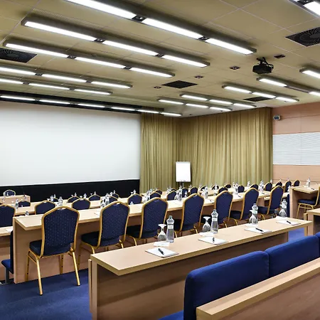 Tatra 4* Μπρατισλάβα