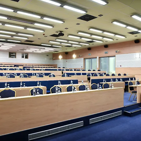 Tatra Ξενοδοχείο 4*