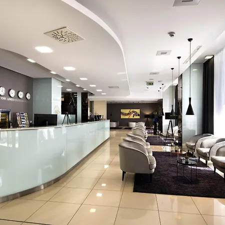 Tatra Hotel 4*