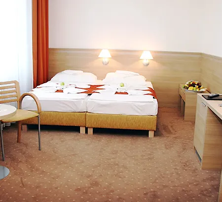 Tatra Hotel 4*