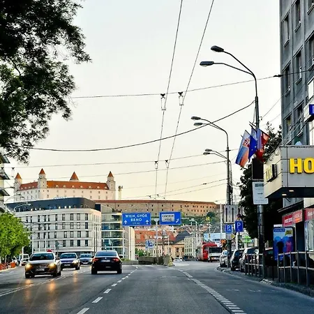 Hotel Tatra Pressburg