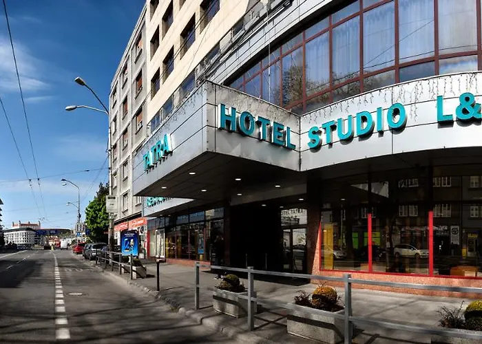 タトラ ホテル 4*